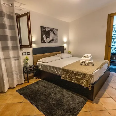 Apartament Maranola