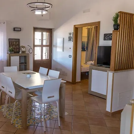 Apartament Maranola *